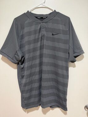 Nike golf blade collar polo